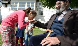 Kurban Bayramı öncesinde ihtiyaç sahipleri için 450,8 milyon TL ek kaynak aktarıldı.
