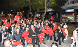 19 Mayıs Fener Alayı Kenti Aydınlattı