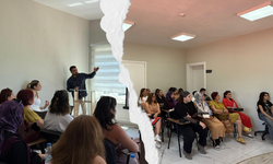 Uşak’ta Kadınlara Özel Dijital Seminer Düzenlendi