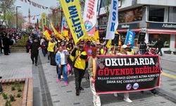 Uşak’ta “güvenli eğitim” talebiyle yürüyüş