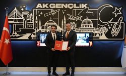 AK Parti Uşak’ta Gençlik Kolları Başkanı Atandı