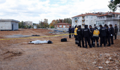 Millet Bahçesi İnşaat Alanında Ceset Bulundu