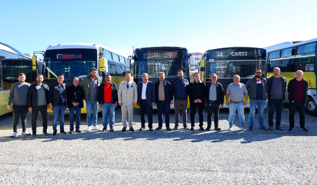 Başkan Yalım, Dikilitaş Durağı Esnaflarıyla Bir Araya Geldi