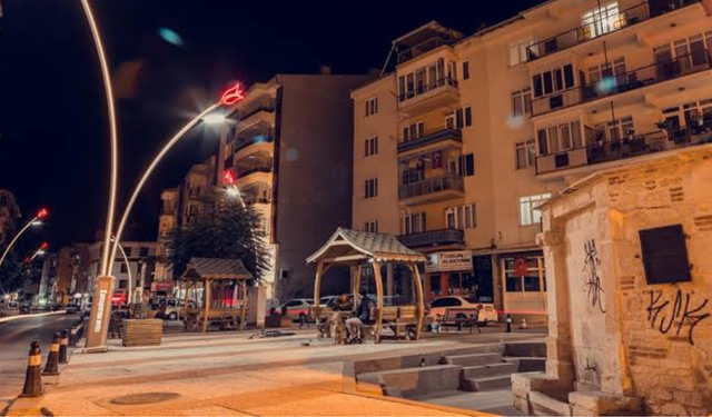 Ünalan Mahallesi’nde bıçaklı kavga: 1 ağır yaralı