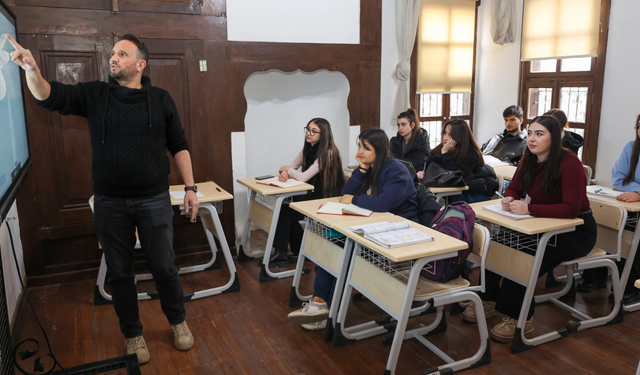 Uşak Belediyesi'nden Ücretsiz Eğitim Kursları