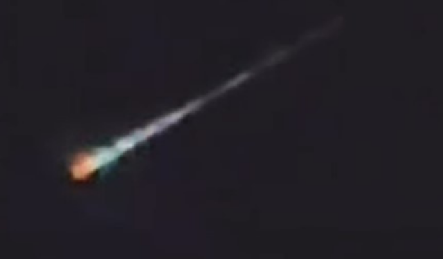 Uşak Semalarında Gizemli Işık