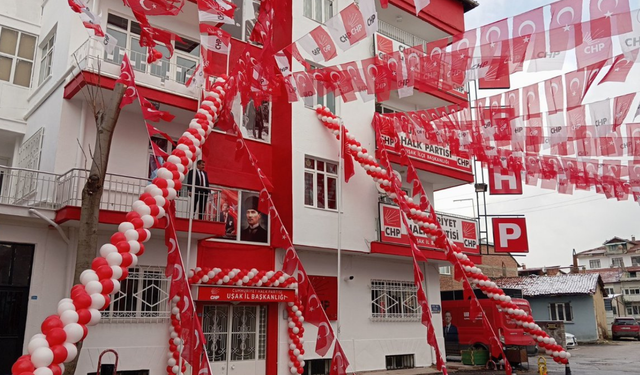 CHP'de 4 İl Başkanı Görevden Alındı