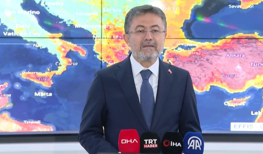 Uşak'ta Başlayan Yangın Söndürüldü