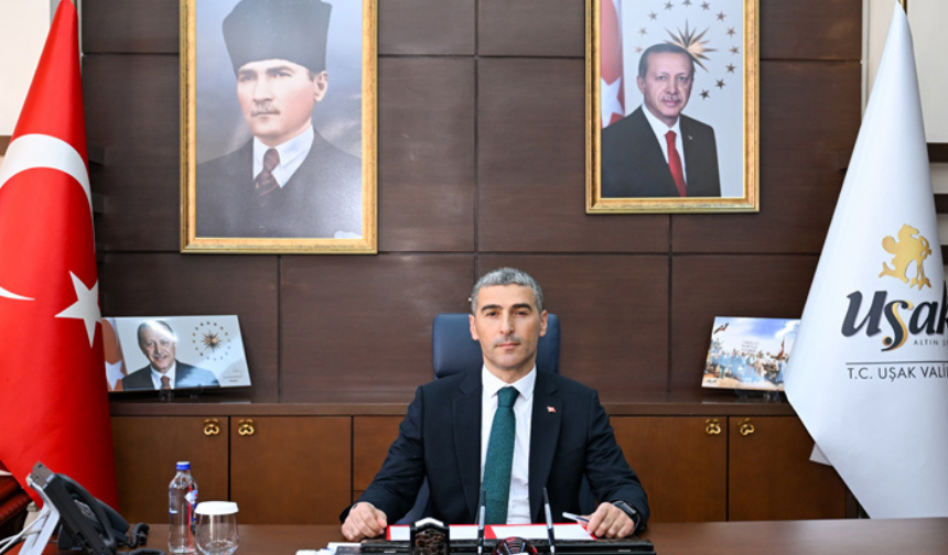 Uşak Valisi Dr. Naci Aktaş’tan 29 Ekim Cumhuriyet Bayramı Mesajı