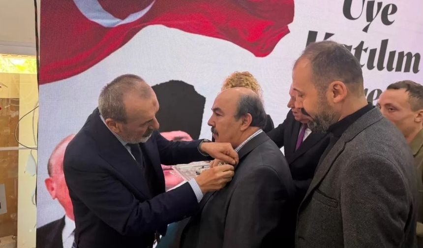 MHP Uşak’ta Tarihi Gün