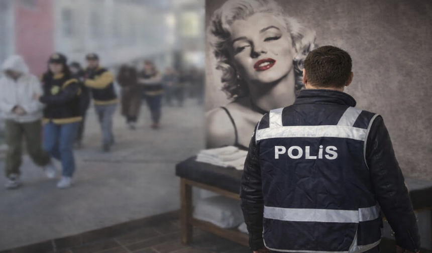 Uşak’ta Fuhuş Operasyonu: 30 Şüpheli Tutuklandı