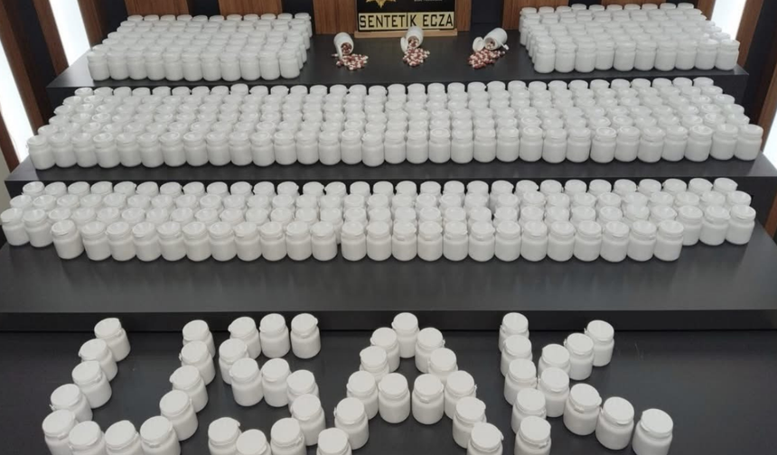 Uşak’ta Yasaklı Madde Operasyonu: 3 Tutuklama