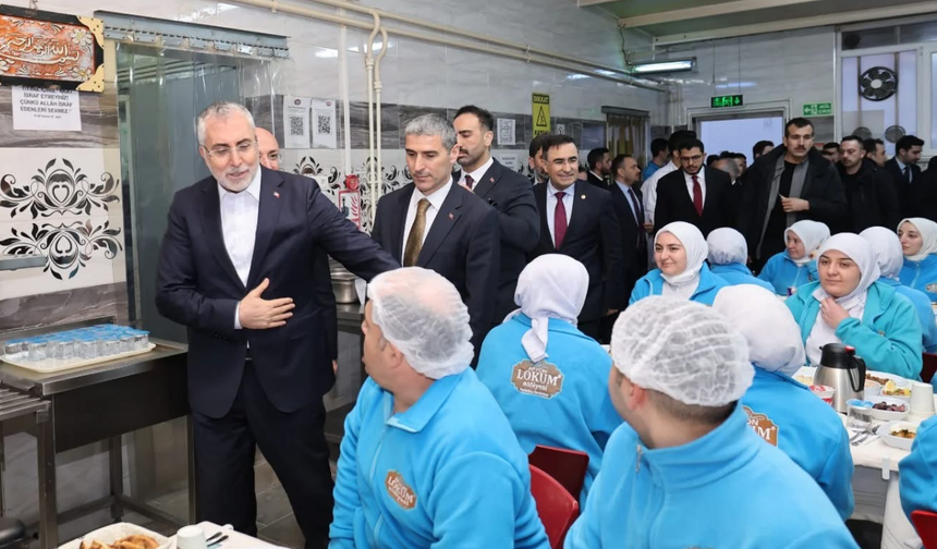 Vedat Işıkhan Uşak’lılarla Buluşacak