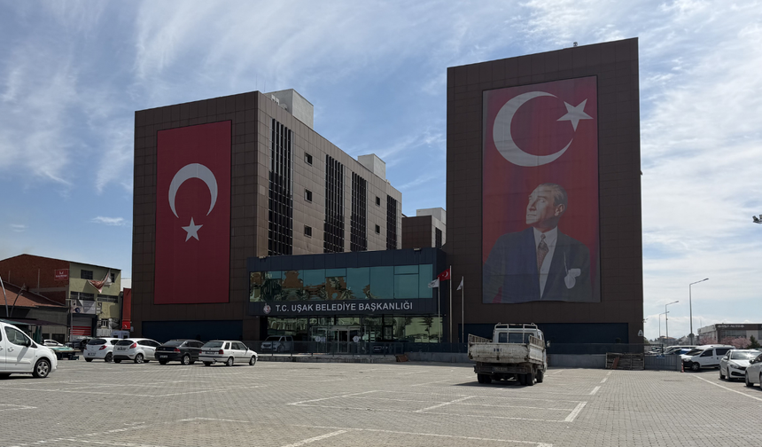 Uşak Belediyesi’ne 2. Dalga Operasyon Düzenlendi