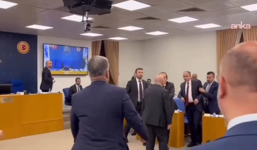 İsmail Güneş ile Erhan Usta arasında Komisyon’da gerginlik