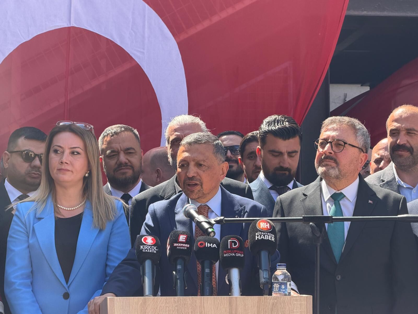 15D3Ef5D 029A 41F6 A26F Deded2F554Ae