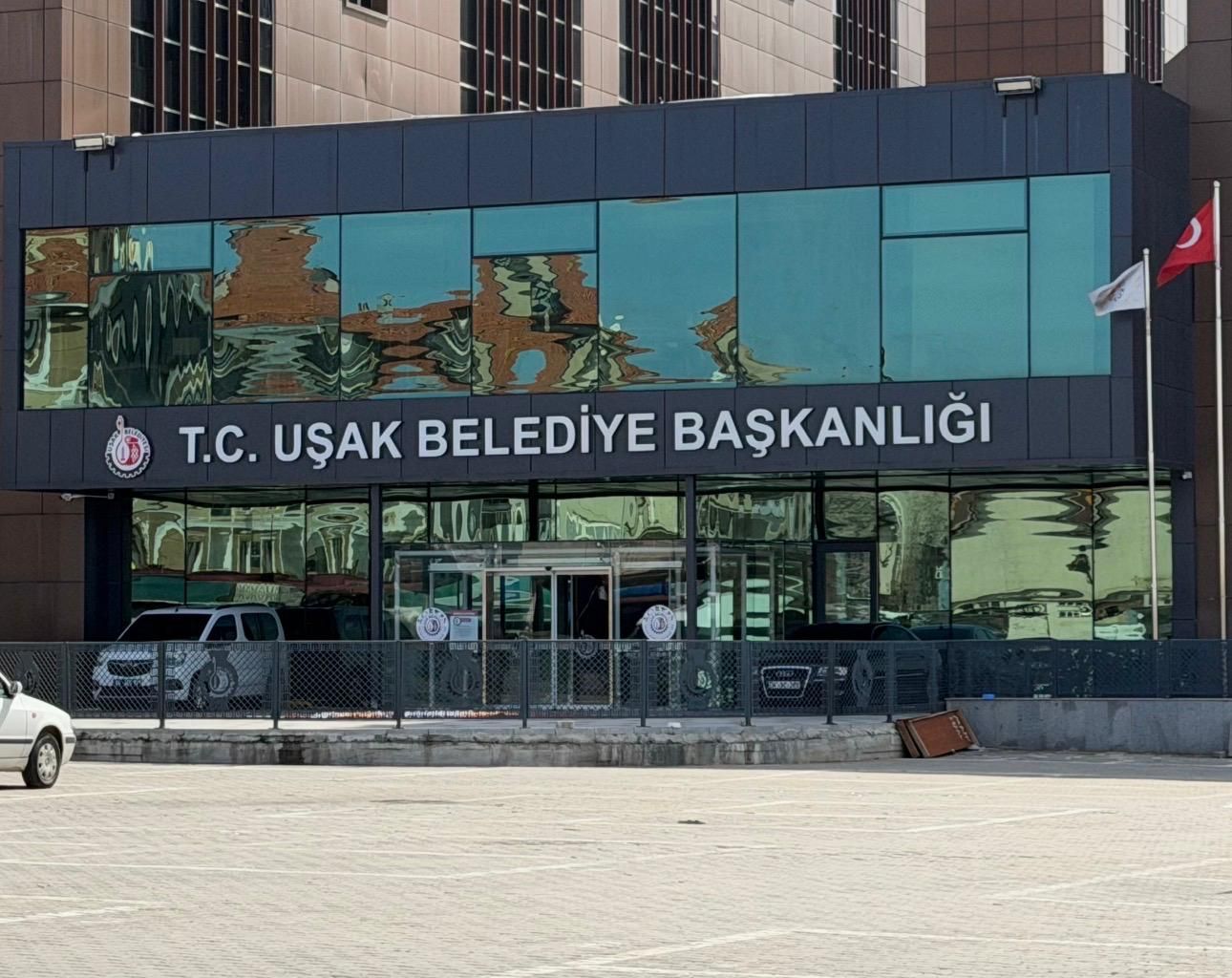 Uşak Belediyesi Soruşturmasında Altı Tahliye