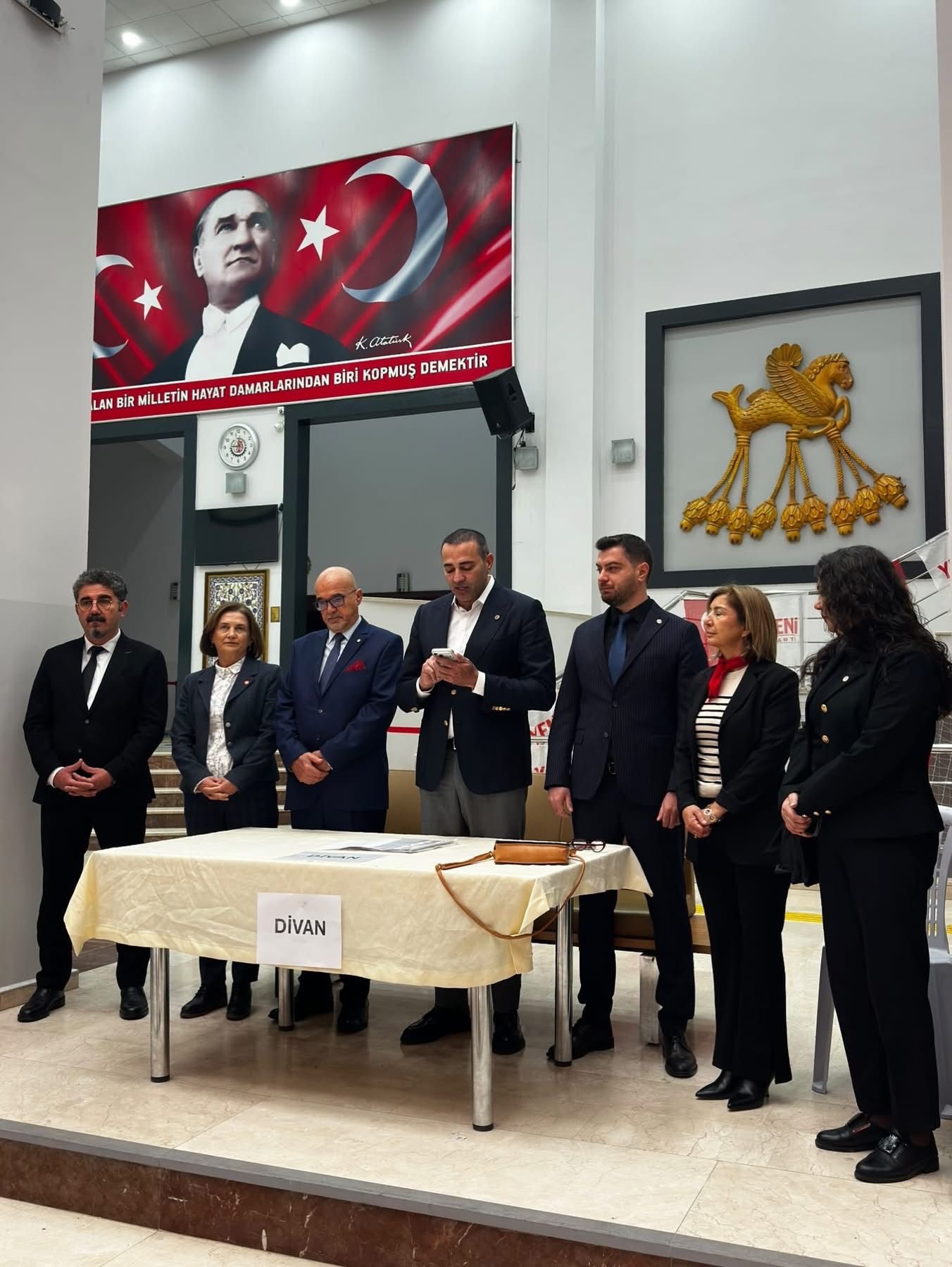 Yeni Parti Uşak İl Başkanlığına Serap Ergün Bitgin seçildi